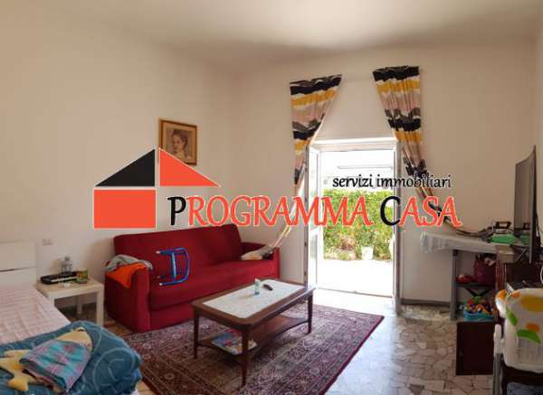 Foto CAMPO ASCOLANO 7 LOC GIARDiNO LATO MARE INDIPENDENTE 180000 �