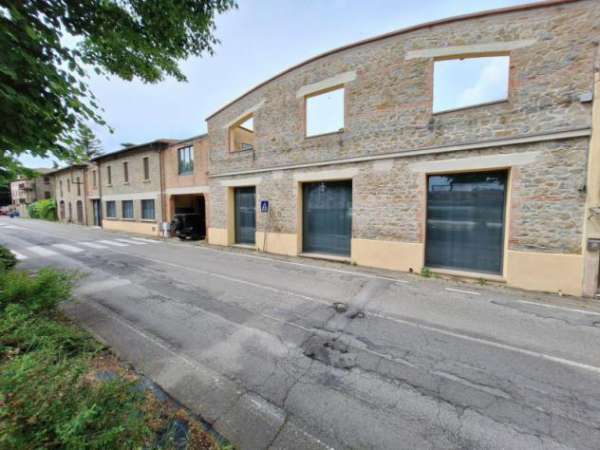 Foto Capannone a Perugia - Rif. 23664