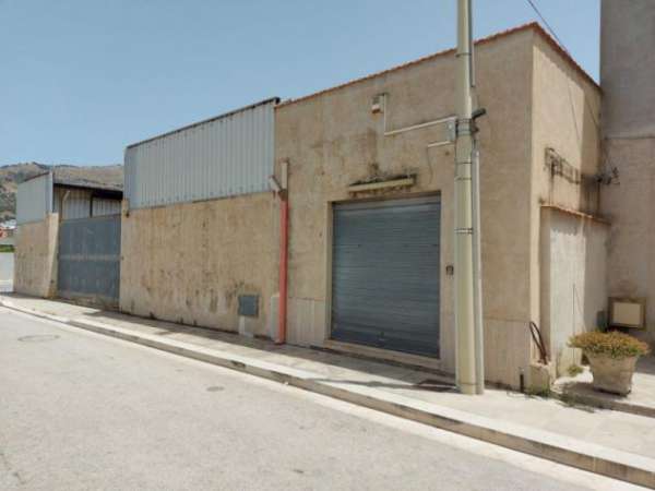 Foto Capannone a Trapani - Rif. 18409