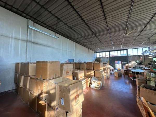 Foto Capannone artigianale in vendita a Marlia - Capannori 300 mq  Rif: 1243992