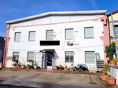 Foto Capannone in Vendita, 1 Locale, 1320 mq, Campogalliano