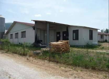 Foto Capannone in Vendita, 1 Locale, 1683 mq, Gualdo Tadino