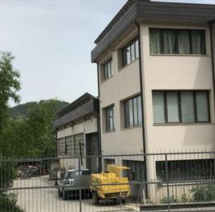 Foto Capannone in Vendita, 1 Locale, 348 mq, Sarsina