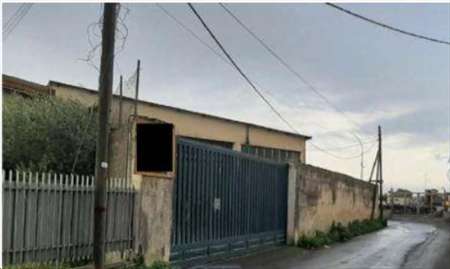Foto Capannone in Vendita, 1 Locale, 786 mq, Catania