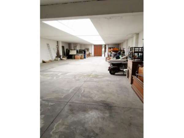 Foto Capannone in Via I Maggio
