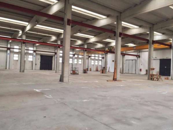 Foto Capannone industriale in vendita a Altopascio 2200 mq  Rif: 643924