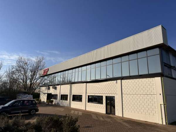Foto Capannoni terreni logistica