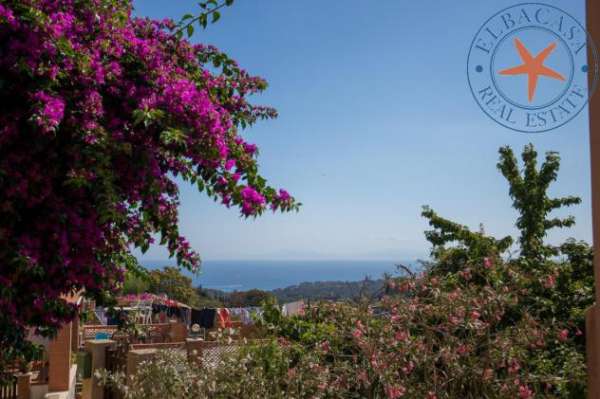 Foto CAPOLIVERI - ELBA - AMPIO APPARTAMENTO IN CENTRO STORICO