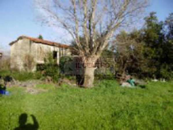 Foto Casa Colonica 10 vani a Sarzana