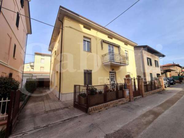 Foto Casa Indipendente - Assisi . Rif.: 2025/003 AVRG