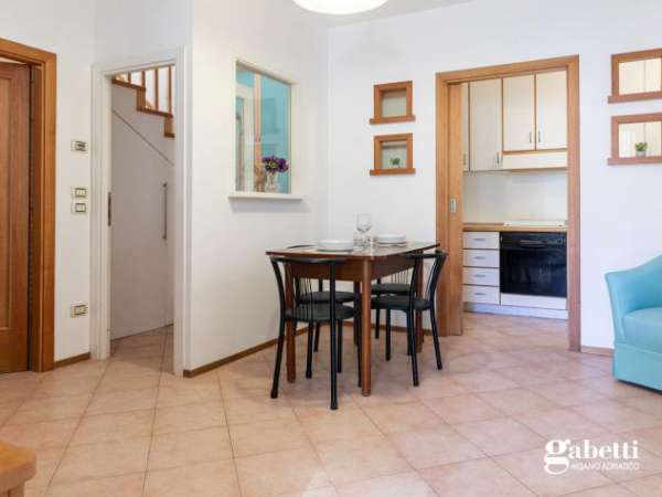 Foto Casa Indipendente - Cattolica . Rif.: MA025/2VRG