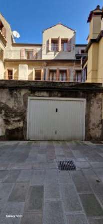 Foto Casa Indipendente 8 locali - Rif. 2259