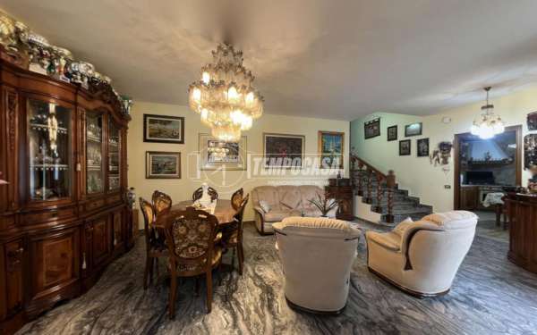 Foto Casa indipendente in vendita a Abano Terme