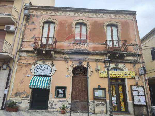Foto Casa indipendente in vendita a Aci Catena