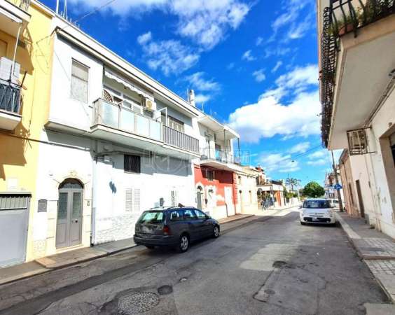 Foto Casa indipendente in vendita a Adelfia
