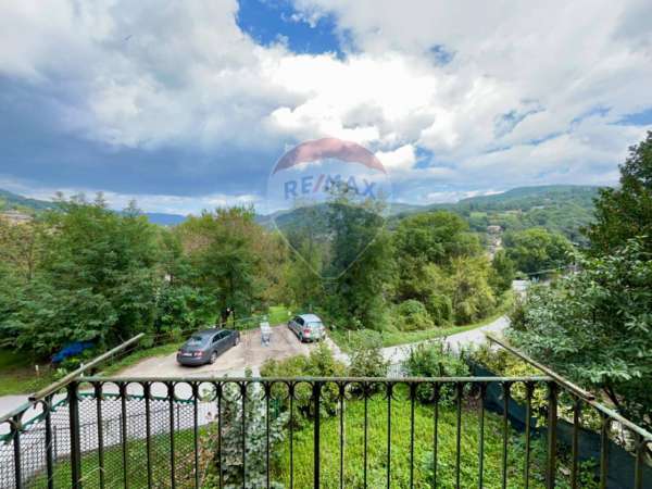 Foto Casa indipendente in vendita a Alto Reno Terme