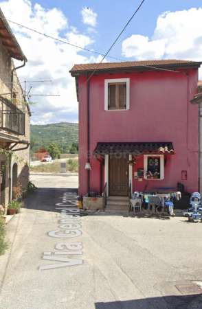 Foto Casa indipendente in vendita a Avezzano