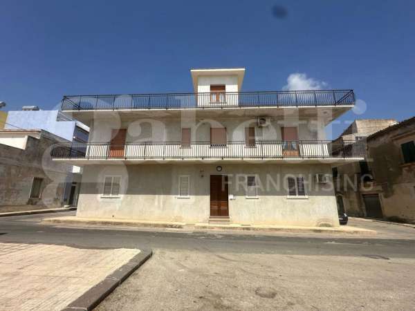 Foto Casa indipendente in vendita a Avola