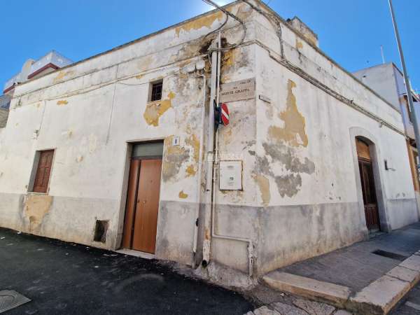 Foto Casa indipendente in vendita a Bari