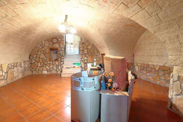 Foto Casa indipendente in vendita a Bari