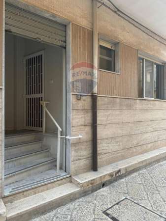 Foto Casa indipendente in vendita a Bari