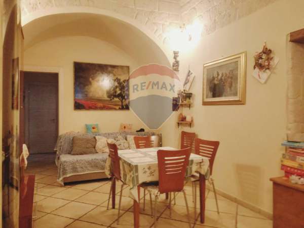Foto Casa indipendente in vendita a Bari