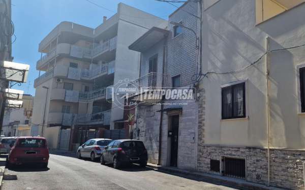 Foto Casa indipendente in vendita a Bari