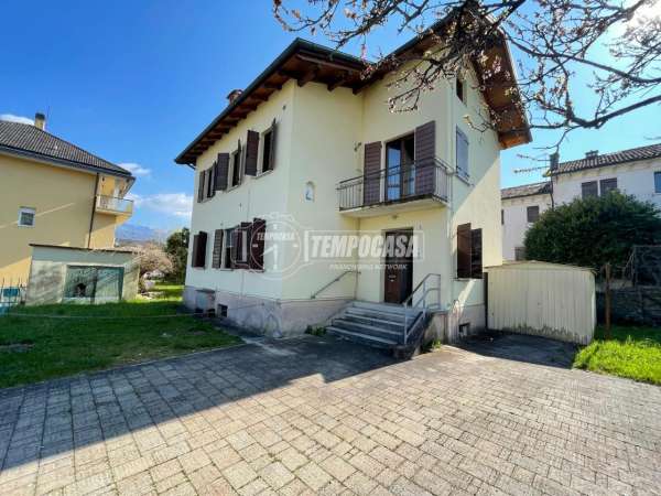 Foto Casa indipendente in vendita a Belluno