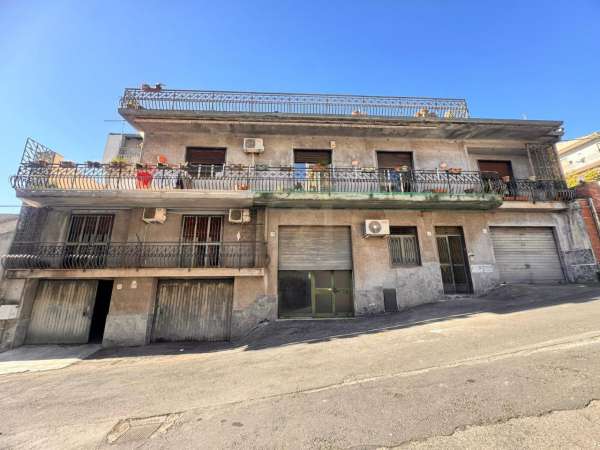 Foto Casa indipendente in vendita a Belpasso