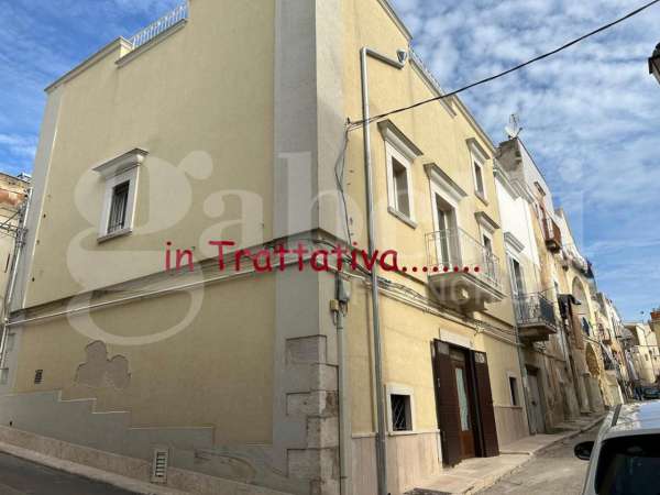 Foto Casa indipendente in vendita a Canosa Di Puglia