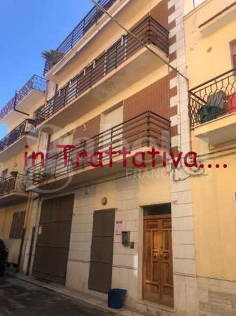 Foto Casa indipendente in vendita a Canosa Di Puglia