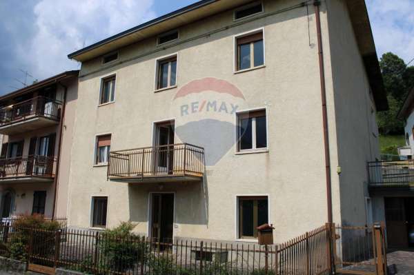 Foto Casa indipendente in vendita a Capizzone