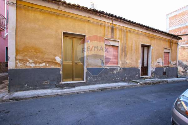 Foto Casa indipendente in vendita a Carlentini