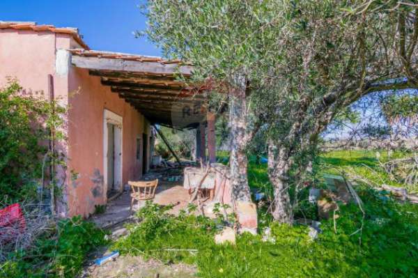 Foto Casa Indipendente in vendita a Carlentini