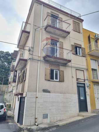 Foto Casa indipendente in vendita a Carlentini