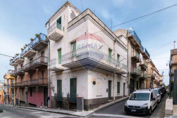 Foto Casa Indipendente in vendita a Carlentini