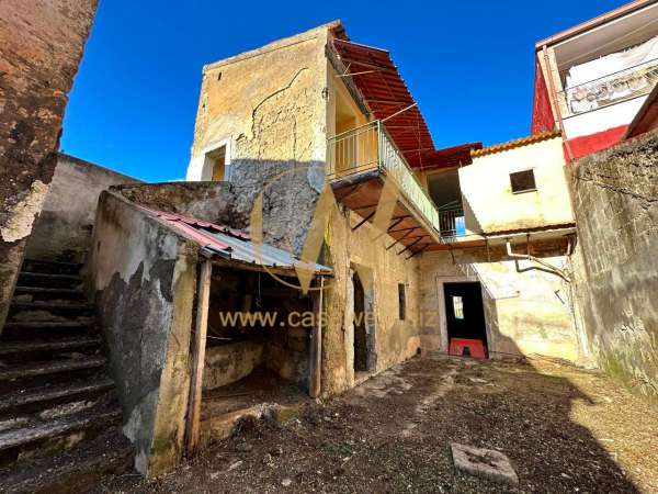 Foto Casa indipendente in vendita a Casagiove