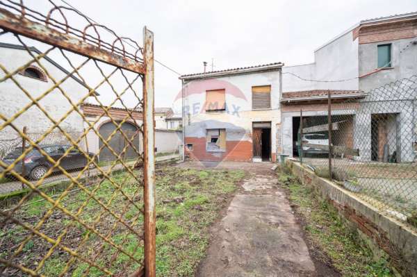 Foto Casa indipendente in vendita a Casalmaggiore