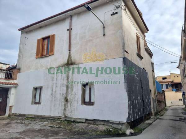 Foto Casa indipendente in vendita a Caserta