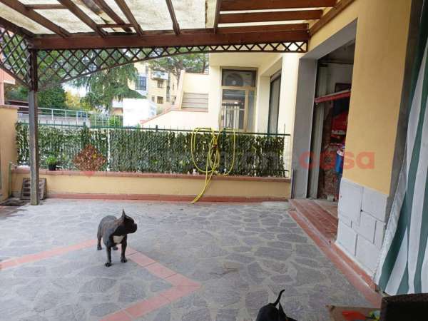 Foto Casa indipendente in vendita a Castelfiorentino