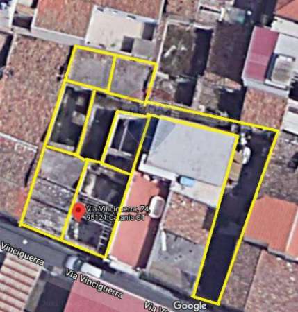 Foto Casa Indipendente in vendita a Catania, Zona semicentro