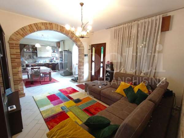 Foto Casa indipendente in vendita a Cavarzere