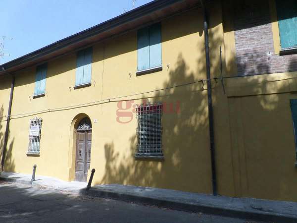 Foto Casa indipendente in vendita a Cento