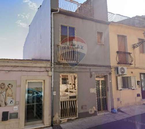Foto Casa indipendente in vendita a Chiaramonte Gulfi