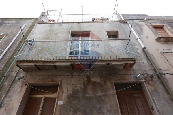 Foto Casa indipendente in vendita a Chiaramonte Gulfi