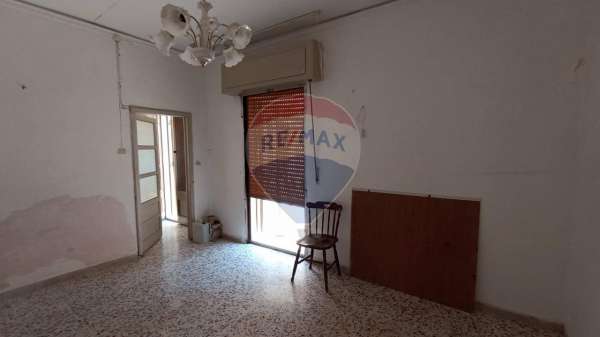 Foto Casa indipendente in vendita a Chiaramonte Gulfi