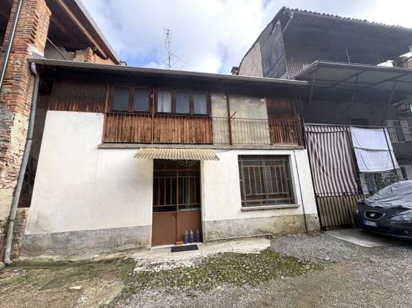Foto Casa indipendente in vendita a Cossato