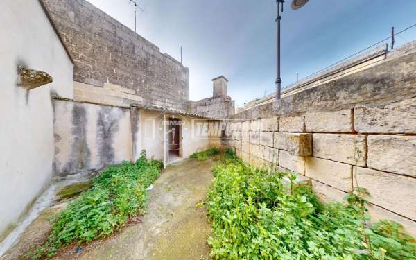 Foto Casa indipendente in vendita a Cursi