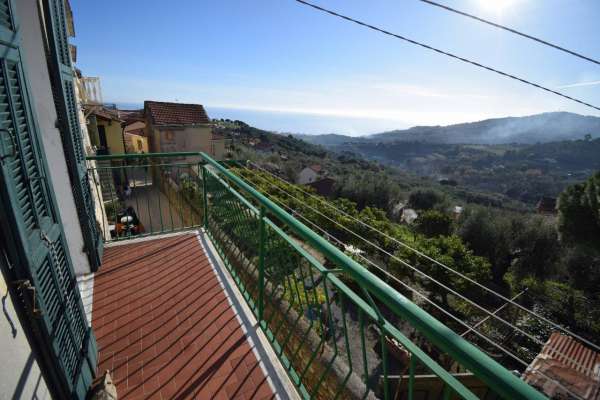 Foto Casa indipendente in vendita a Diano Marina