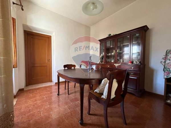 Foto Casa indipendente in vendita a Dolianova